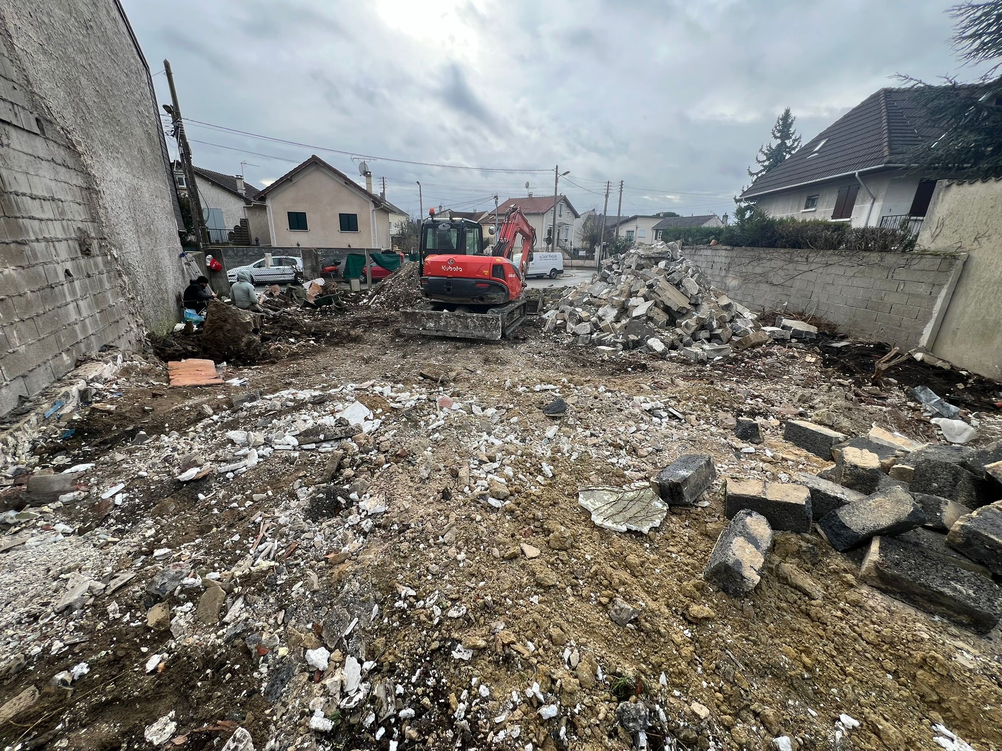 Nivellement terrain Hauts-de-Seine - Préparation sol pour construction maison